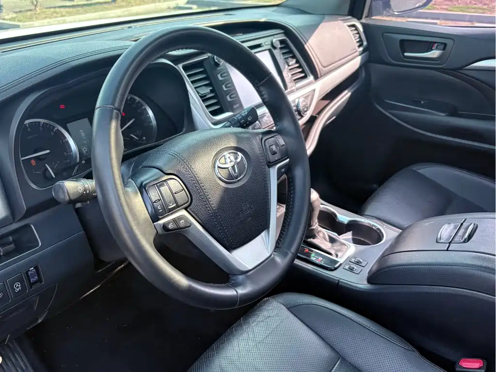 Toyota Toyota Highlander 2015 2.0T AWD Luxury 7-seater 2015 - thumbnail 11