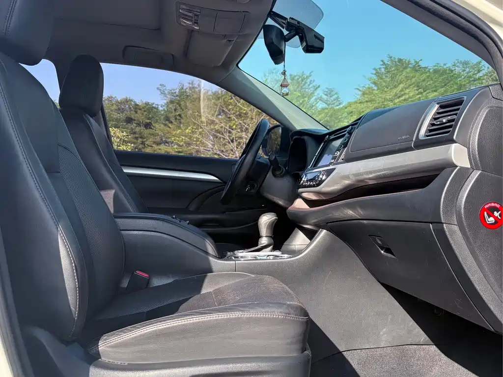 Toyota Toyota Highlander 2015 2.0T AWD Luxury 7-seater 2015 - thumbnail 12