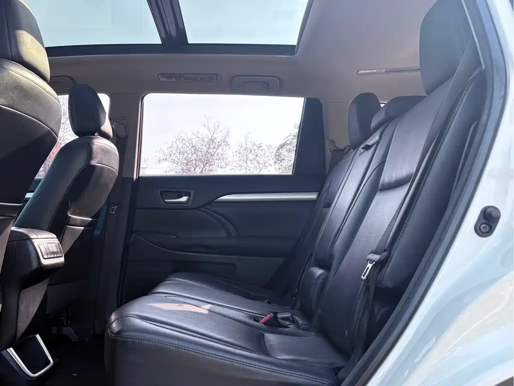 Toyota Toyota Highlander 2015 2.0T AWD Luxury 7-seater 2015 - thumbnail 14