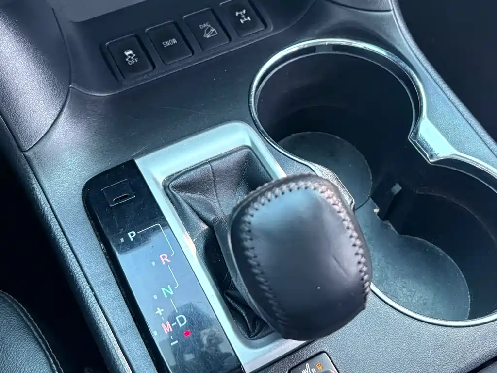 Toyota Toyota Highlander 2015 2.0T AWD Luxury 7-seater 2015 - thumbnail 22