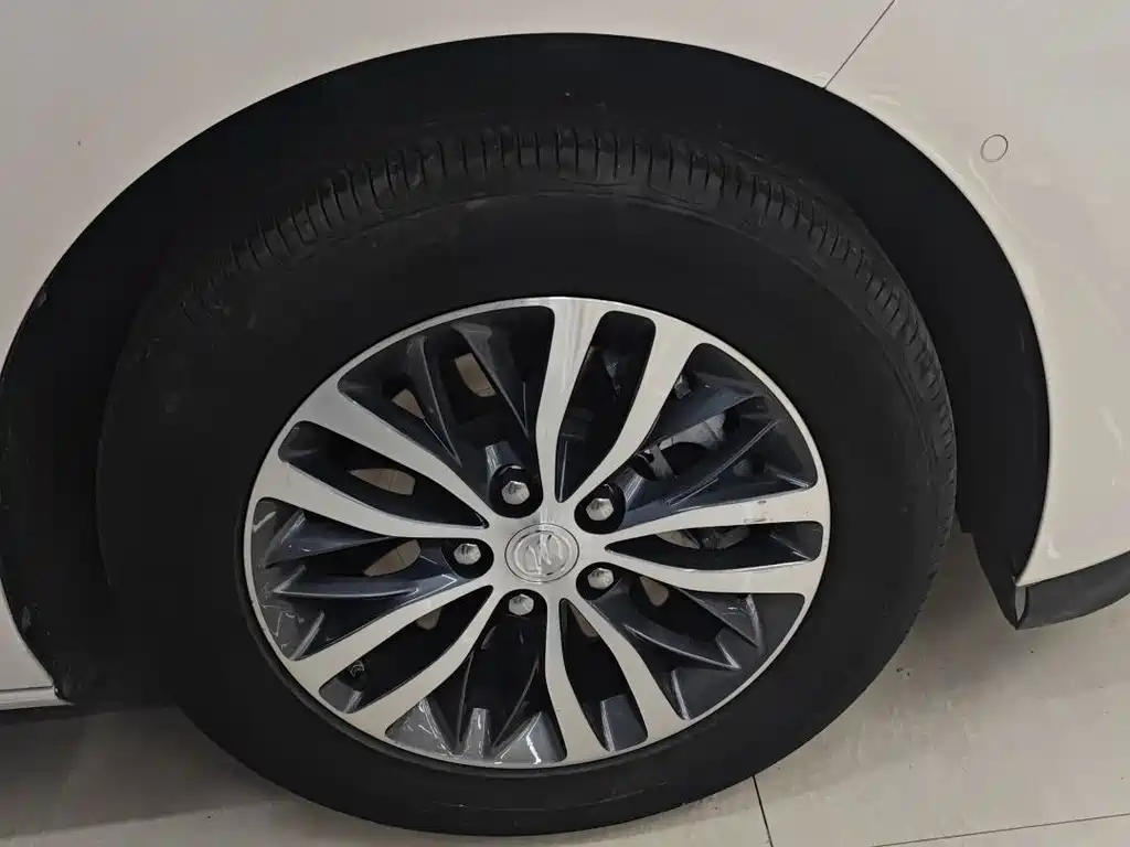 Buick Buick GL8 2021 ES Landmark 653T Premium Edition 2021 - thumbnail 6