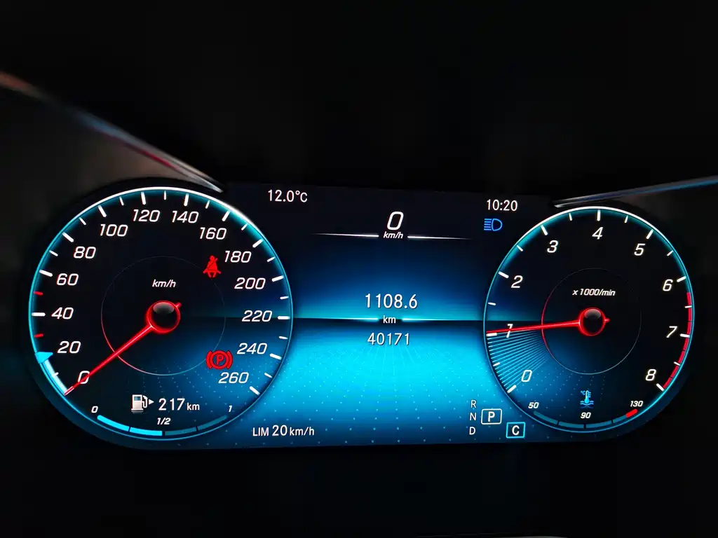 Mercedes-Benz Mercedes-Benz GLC 2020 Facelift GLC 260 L 4MATIC Dynamic 2020 - thumbnail 10