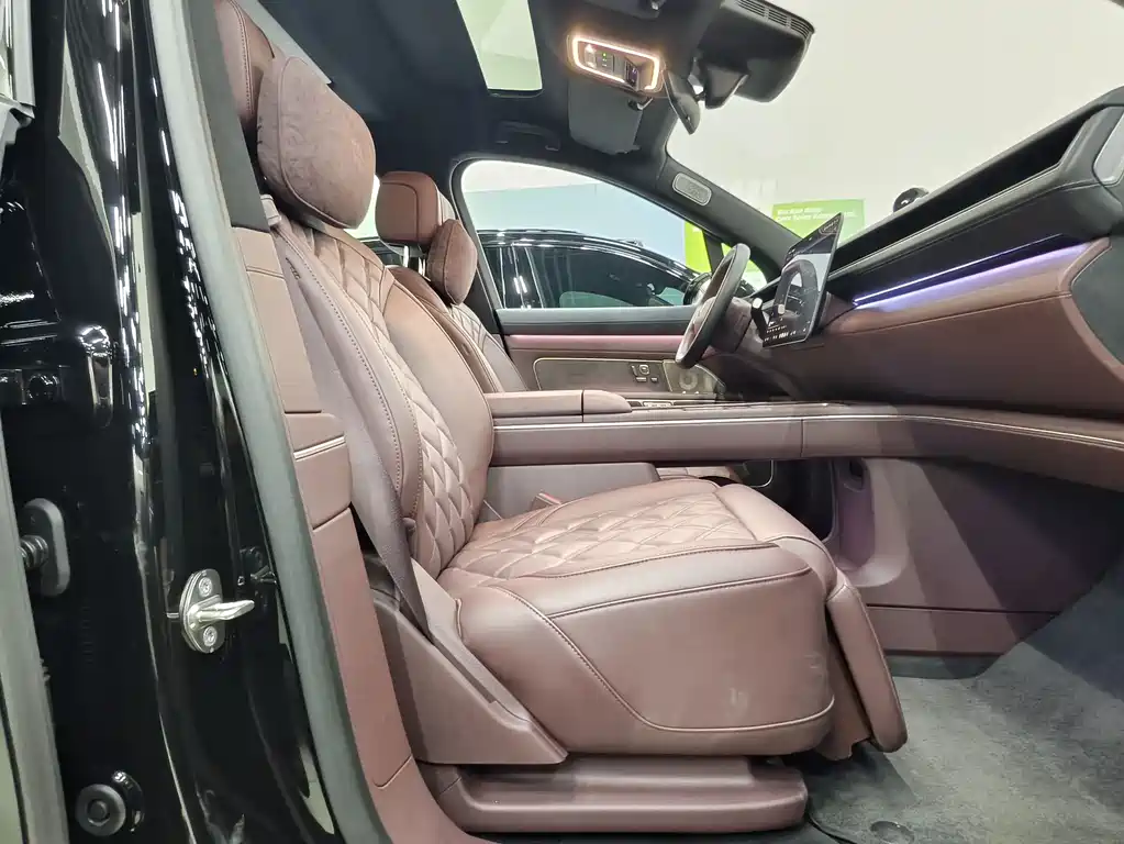 NIO NIO ES8 2026 Six-Seat Executive Luxury Edition 2025 - thumbnail 14