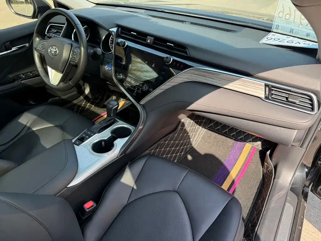 Toyota Toyota Camry 2019 Hybrid 2.5HG Luxury Edition China V 2019 - thumbnail 22