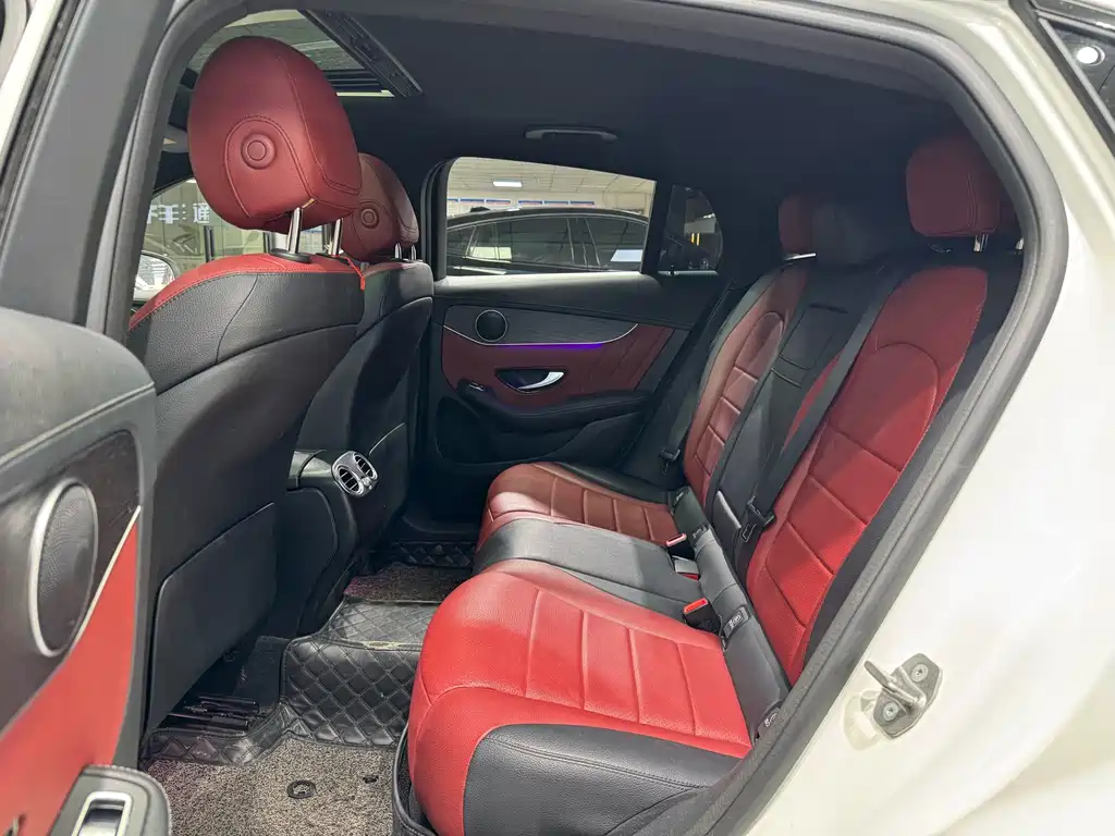 Mercedes-Benz Mercedes-Benz GLC Coupe 2020 GLC 300 4MATIC Coupé SUV 2020 - thumbnail 7