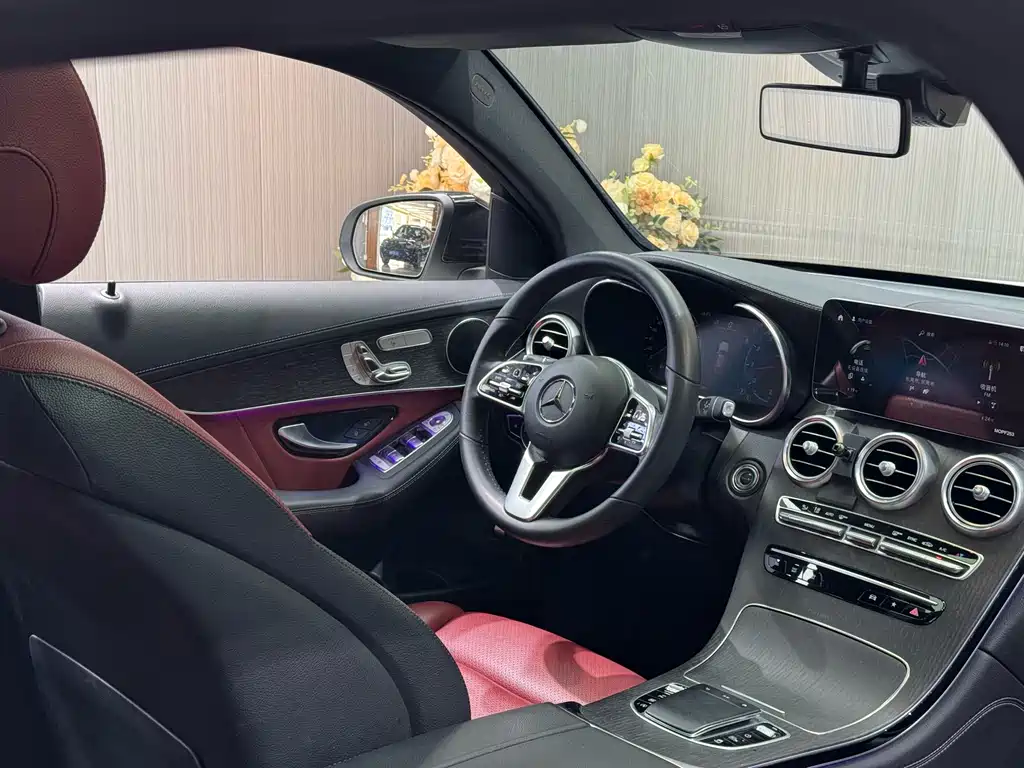 Mercedes-Benz Mercedes-Benz GLC Coupe 2020 GLC 300 4MATIC Coupé SUV 2020 - thumbnail 8