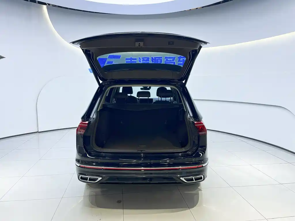 Volkswagen Tiguan L NEV 2022 430PHEV Plug-in Hybrid Flagship Edition 2022 - thumbnail 6
