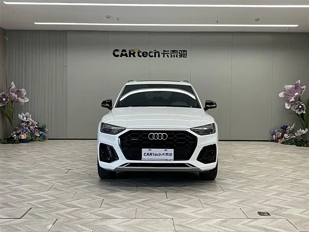 Audi Audi Q5L 2024 40 TFSI Luxury Dynamic Model 2024 - thumbnail 3