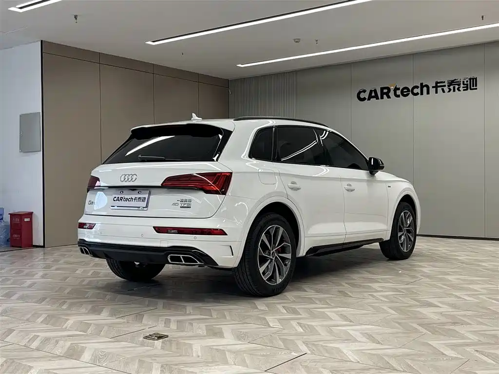 Audi Audi Q5L 2024 40 TFSI Luxury Dynamic Model 2024 - thumbnail 6