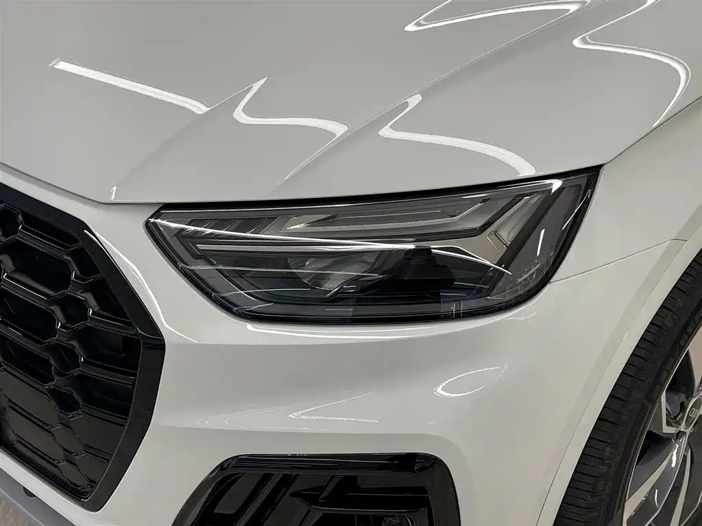 Audi Audi Q5L 2024 40 TFSI Luxury Dynamic Model 2024 - thumbnail 9