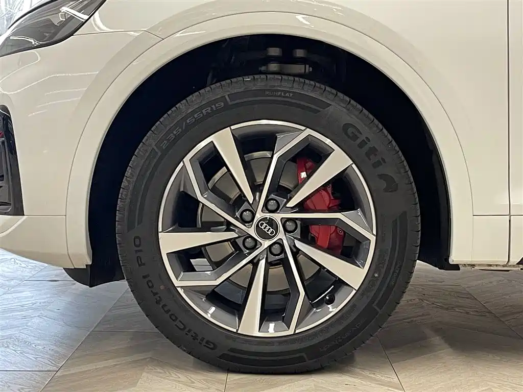 Audi Audi Q5L 2024 40 TFSI Luxury Dynamic Model 2024 - thumbnail 11