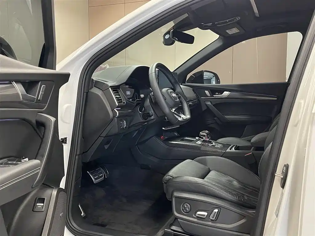 Audi Audi Q5L 2024 40 TFSI Luxury Dynamic Model 2024 - thumbnail 16