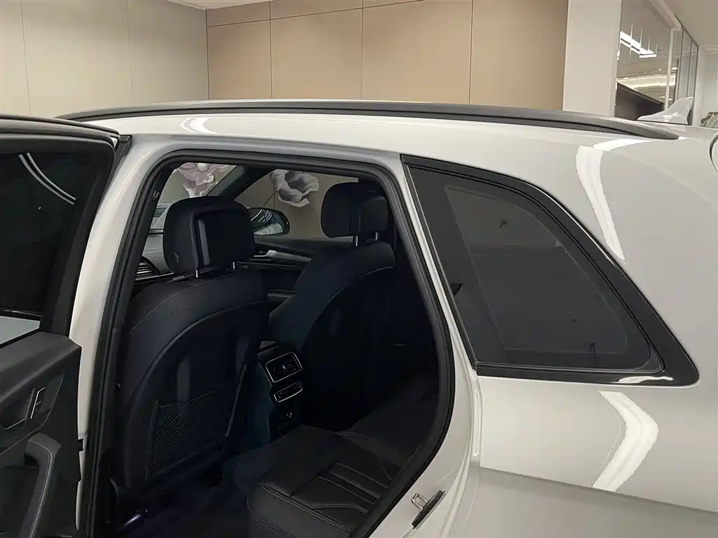 Audi Audi Q5L 2024 40 TFSI Luxury Dynamic Model 2024 - thumbnail 22