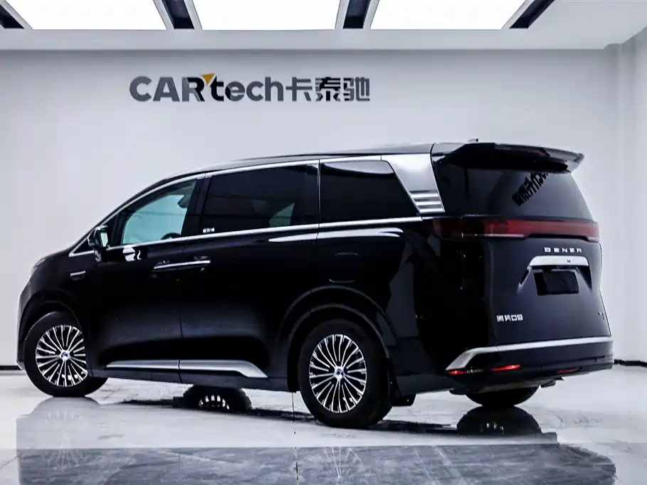 Denza DENZA D9 2025 DM-i Intelligent Driving Edition 1020 AWD Premium 2025 - thumbnail 4