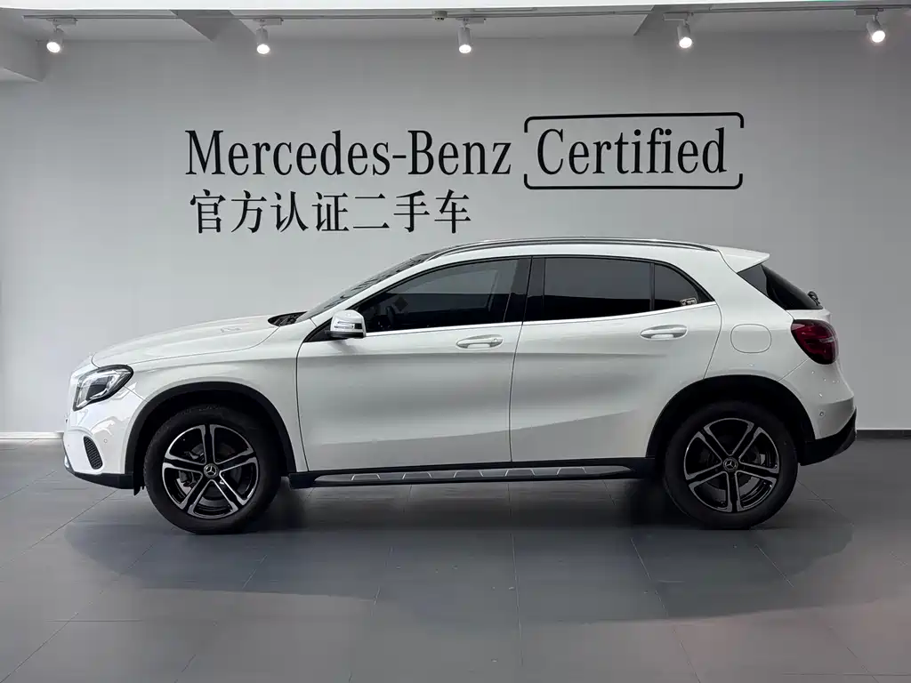 Mercedes-Benz Mercedes-Benz GLA 2018 GLA 200 Style 2018 - thumbnail 4