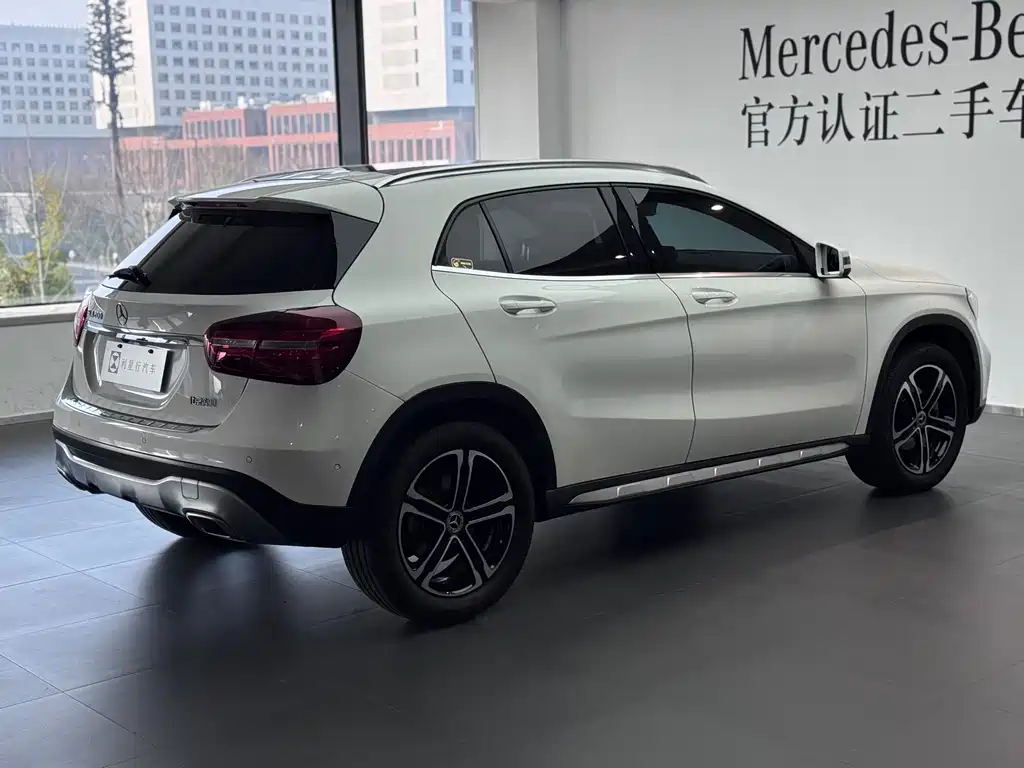 Mercedes-Benz Mercedes-Benz GLA 2018 GLA 200 Style 2018 - thumbnail 10