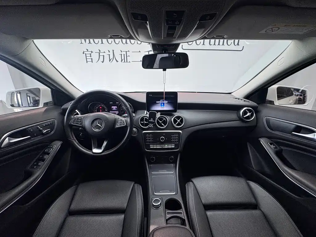 Mercedes-Benz Mercedes-Benz GLA 2018 GLA 200 Style 2018 - thumbnail 12