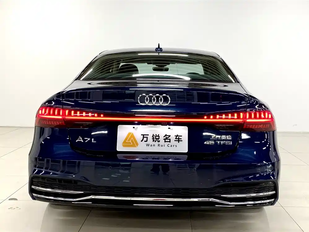Audi Audi A7L 2022 45 TFSI S-line Dream Edition 2023 - thumbnail 4