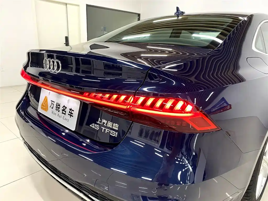 Audi Audi A7L 2022 45 TFSI S-line Dream Edition 2023 - thumbnail 7