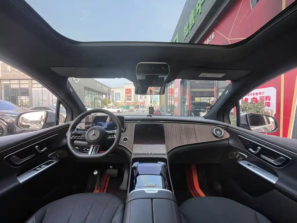 Mercedes-Benz Mercedes-Benz EQE SUV 2023 350 4MATIC Luxury Edition 2025 - thumbnail 8