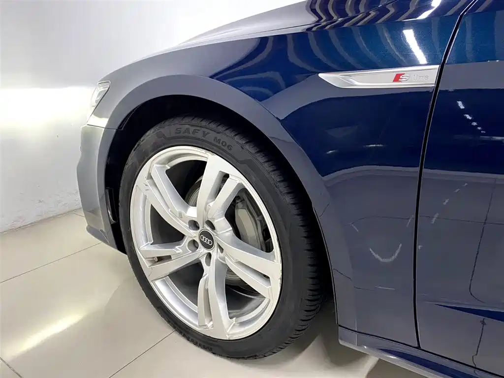 Audi Audi A7L 2022 45 TFSI S-line Dream Edition 2023 - thumbnail 19