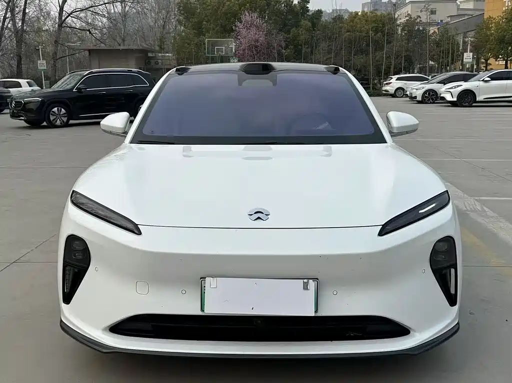 NIO NIO ET5T 2024 75kWh Touring 2025 - thumbnail 2