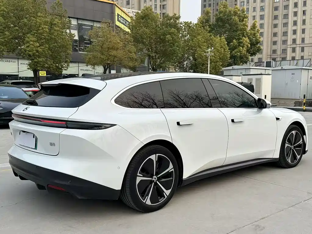 NIO NIO ET5T 2024 75kWh Touring 2025 - thumbnail 7