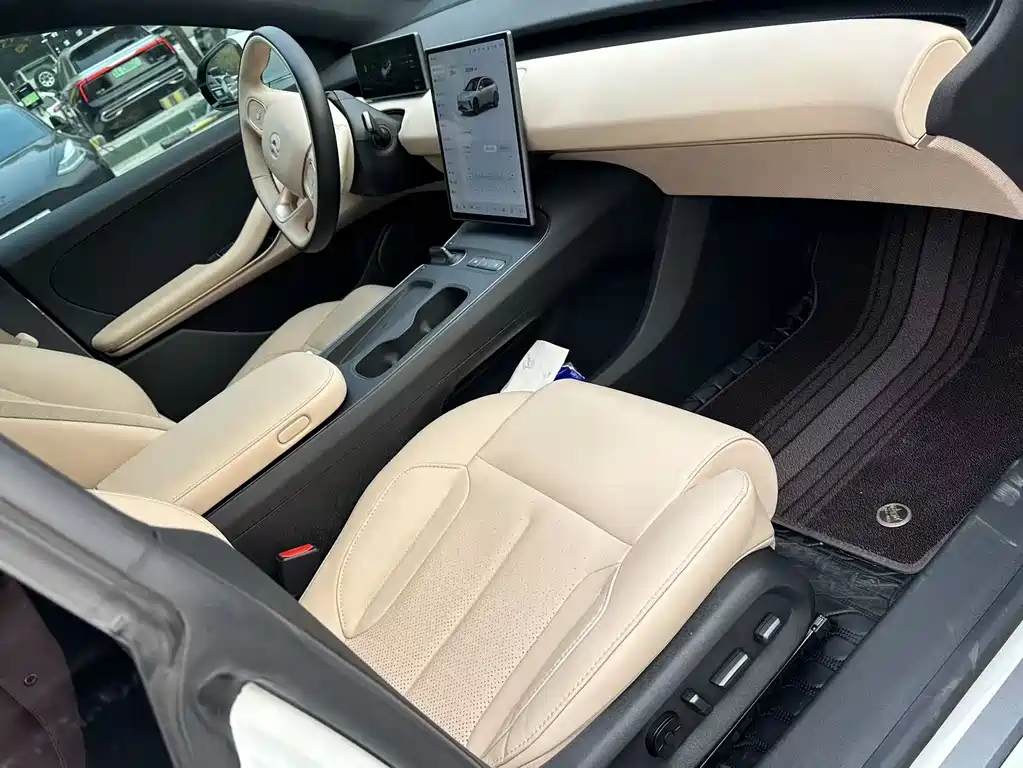 NIO NIO ET5T 2024 75kWh Touring 2025 - thumbnail 10