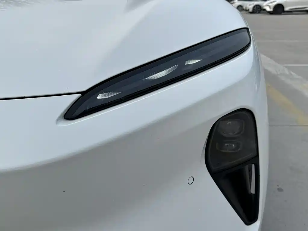 NIO NIO ET5T 2024 75kWh Touring 2025 - thumbnail 17