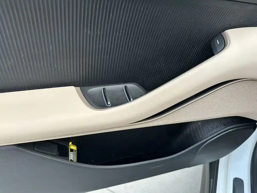 NIO NIO ET5T 2024 75kWh Touring 2025 - thumbnail 18