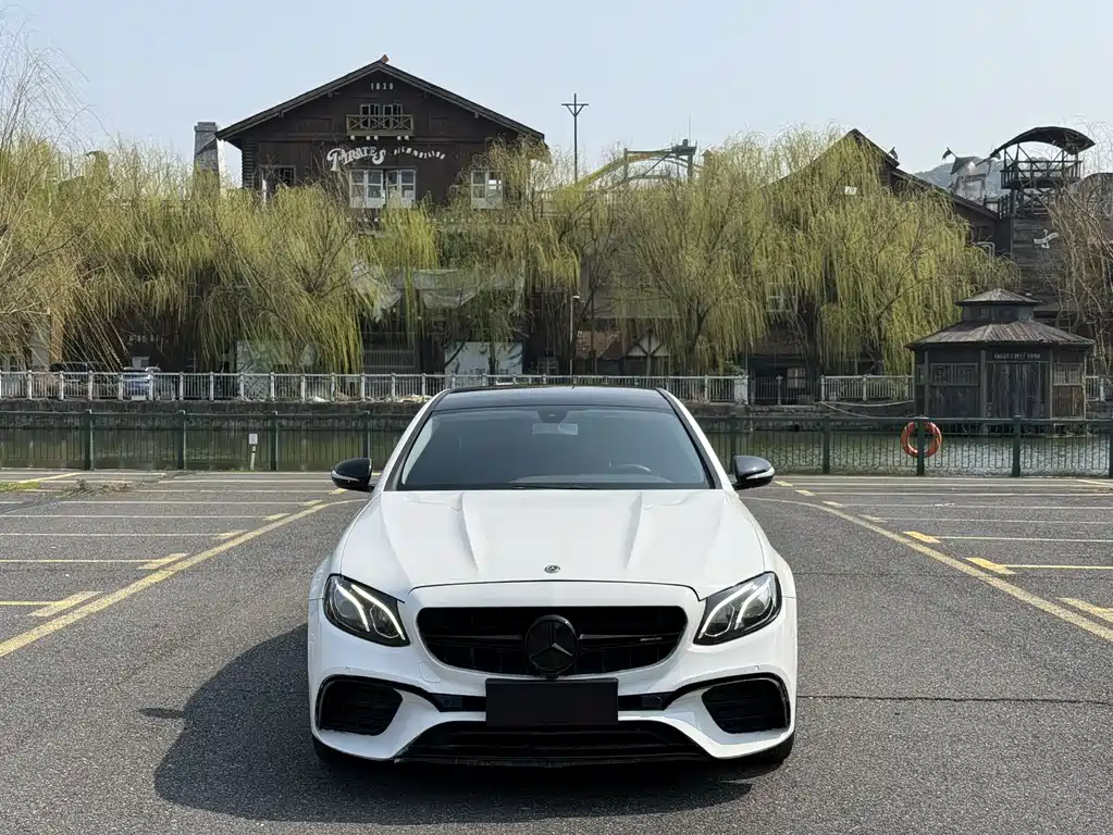 Mercedes-Benz Mercedes-Benz E-Class 2018 E 300 L Sport Style 2018 - thumbnail 2
