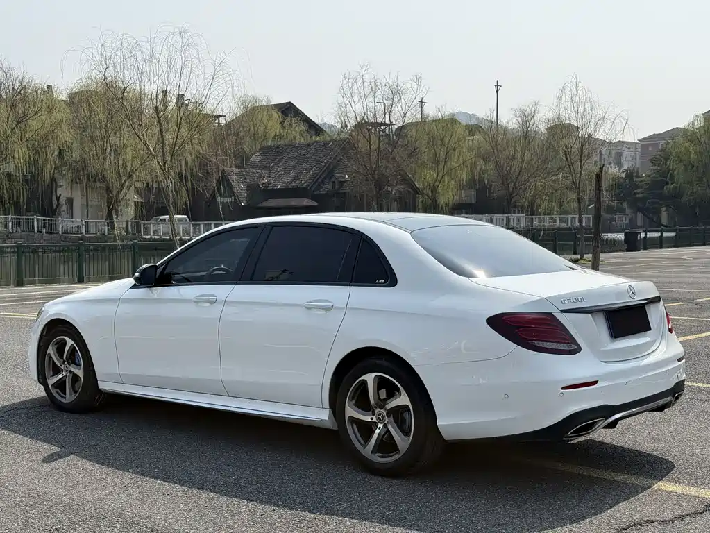 Mercedes-Benz Mercedes-Benz E-Class 2018 E 300 L Sport Style 2018 - thumbnail 7