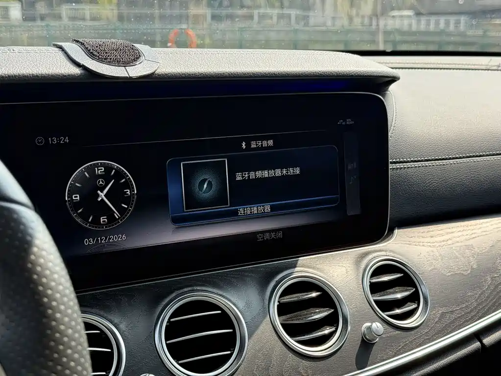 Mercedes-Benz Mercedes-Benz E-Class 2018 E 300 L Sport Style 2018 - thumbnail 12