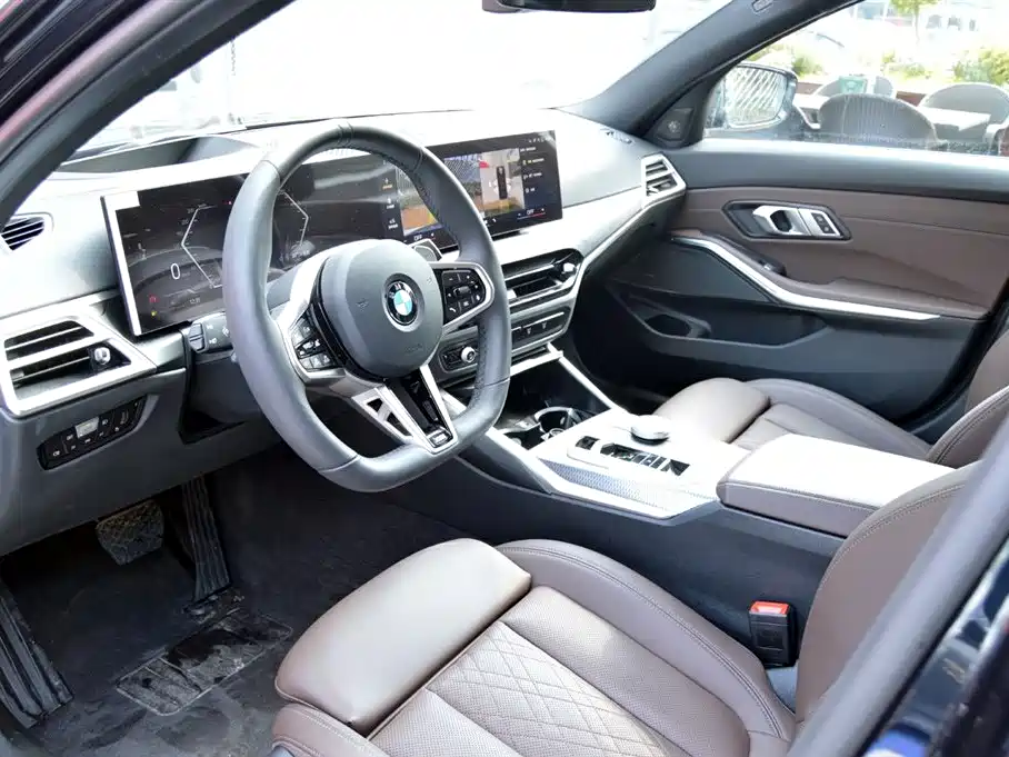 BMW BMW 3 Series 2025 330Li Premium M Sport Night Package 2026 - thumbnail 7