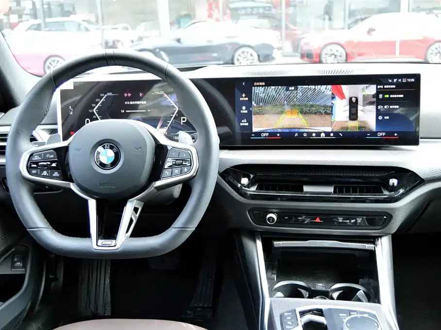 BMW BMW 3 Series 2025 330Li Premium M Sport Night Package 2026 - thumbnail 9