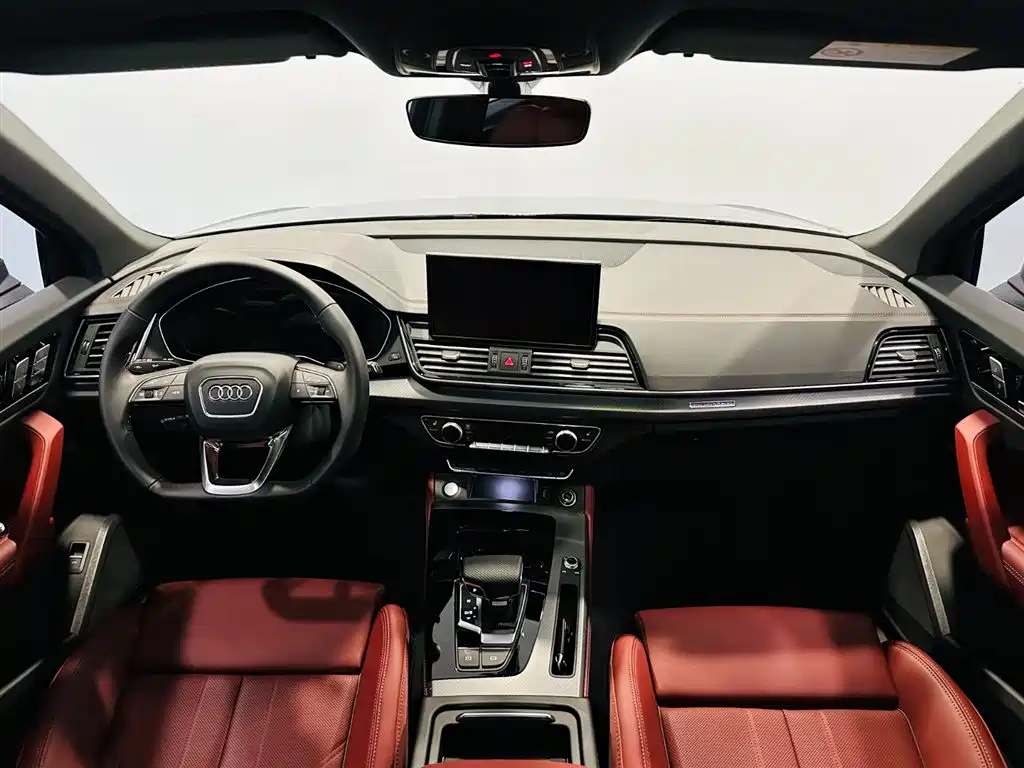 Audi Audi Q5L 2026 45th Anniversary Edition 40 TFSI Luxury Dynamic Model 2025 - thumbnail 7