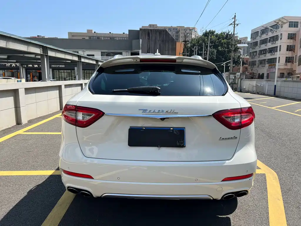 Maserati Maserati Levante 2016 3.0T Standard 2017 - thumbnail 14