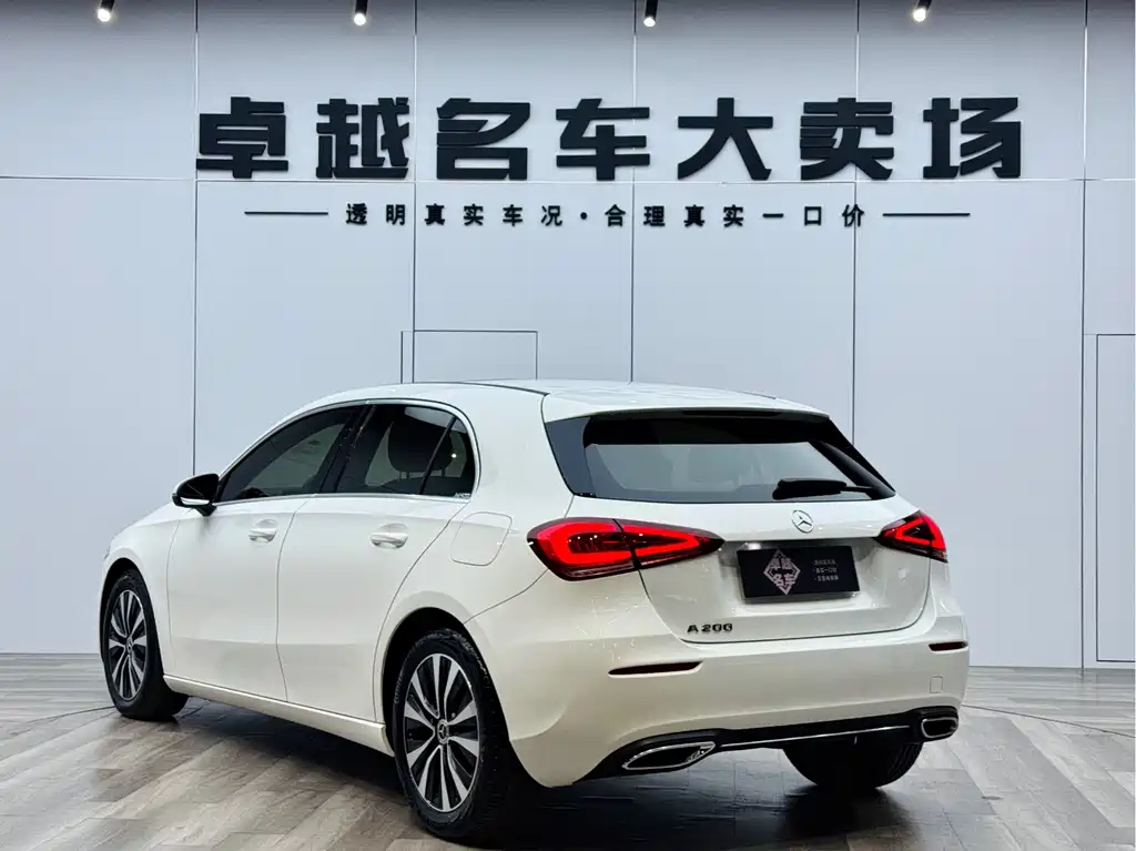 Mercedes-Benz Mercedes-Benz A-Class 2021 A 200 Sport Edition 2021 - thumbnail 5