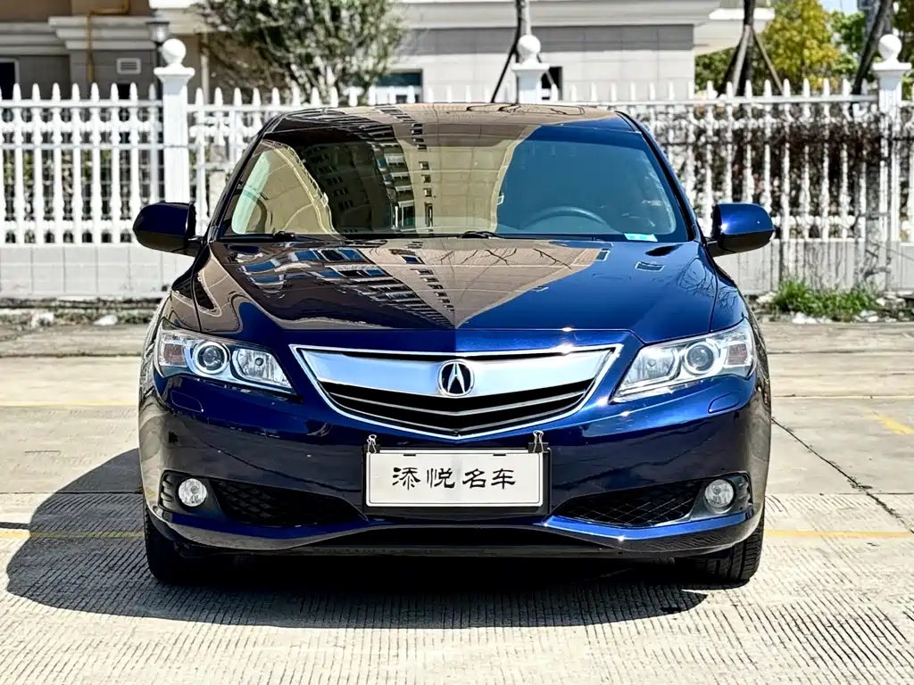 Acura Acura ILX 2013 2.0L Premium Edition 2016