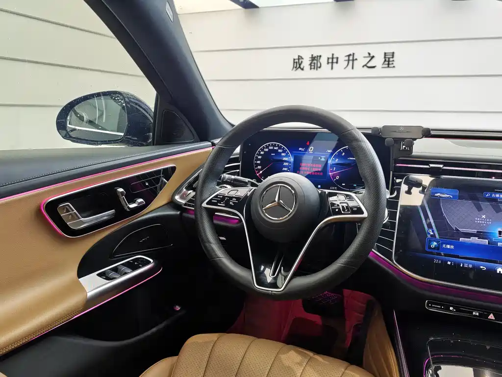 Mercedes-Benz Mercedes-Benz E-Class 2024 E 260 L 2024 - thumbnail 12