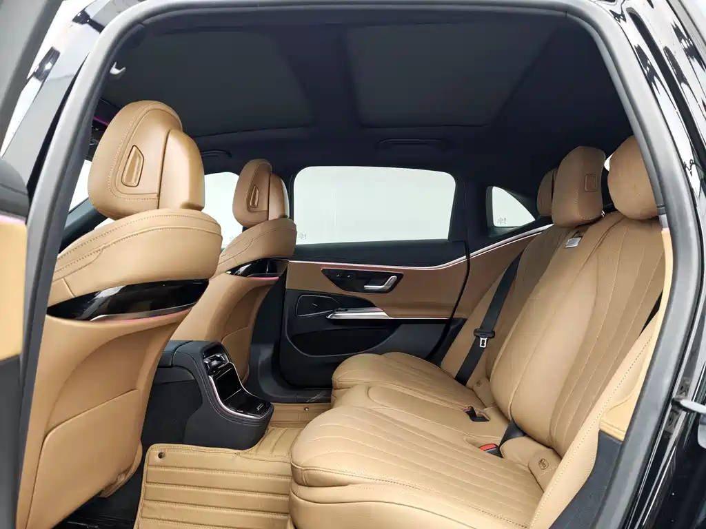Mercedes-Benz Mercedes-Benz E-Class 2024 E 260 L 2024 - thumbnail 13