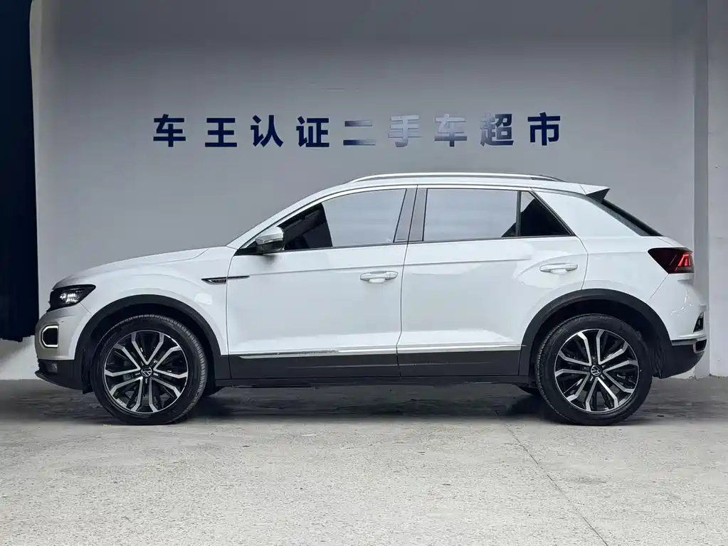Volkswagen T-Roc 2021 280TSI DSG 2WD Comfort Intelligent Connectivity Edition 2021 - thumbnail 4