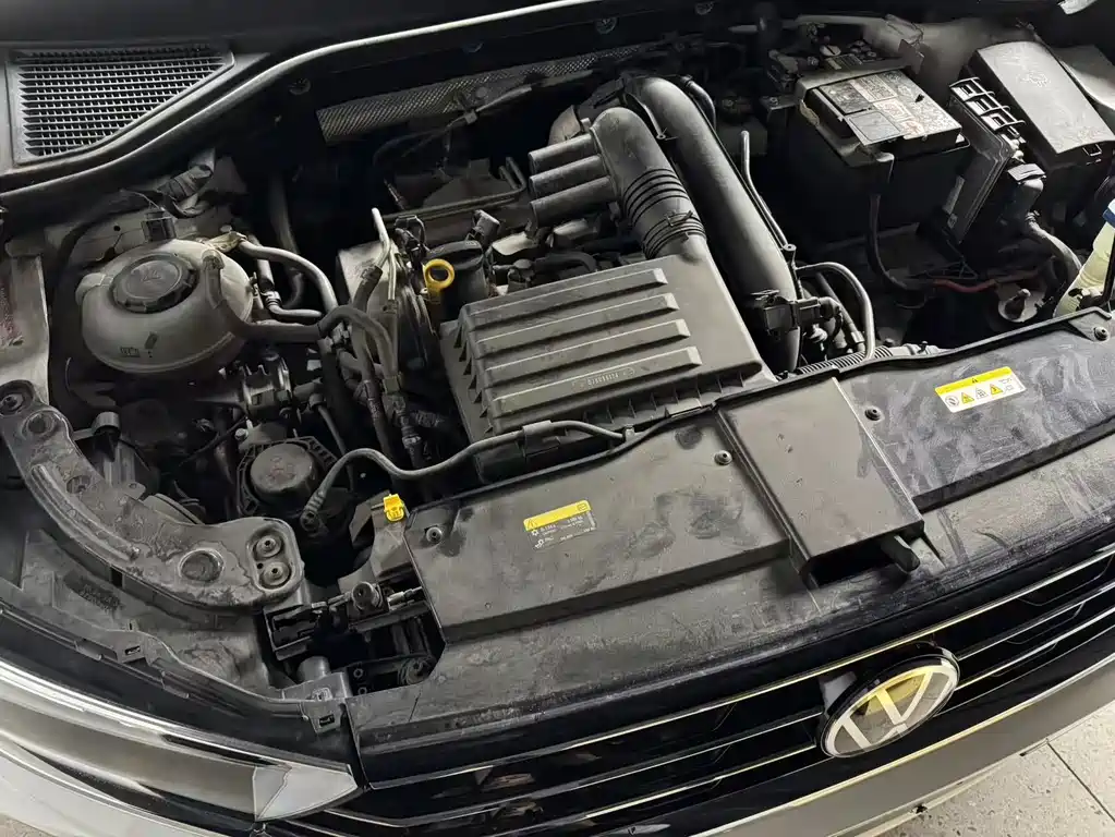 Volkswagen T-Roc 2021 280TSI DSG 2WD Comfort Intelligent Connectivity Edition 2021 - thumbnail 12