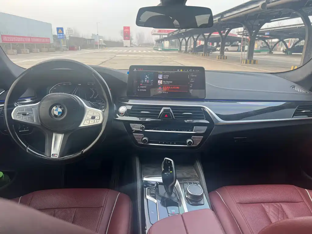 BMW BMW 5 Series 2022 Model Update 2 525Li M Sport Package 2023 - thumbnail 4