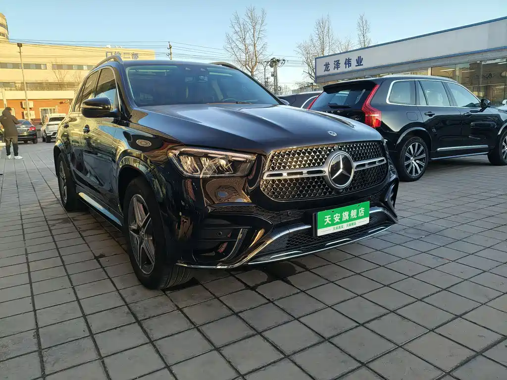 Mercedes-Benz Mercedes-Benz GLE 2024 GLE 450 4MATIC Dynamic Model 2024 - thumbnail 3