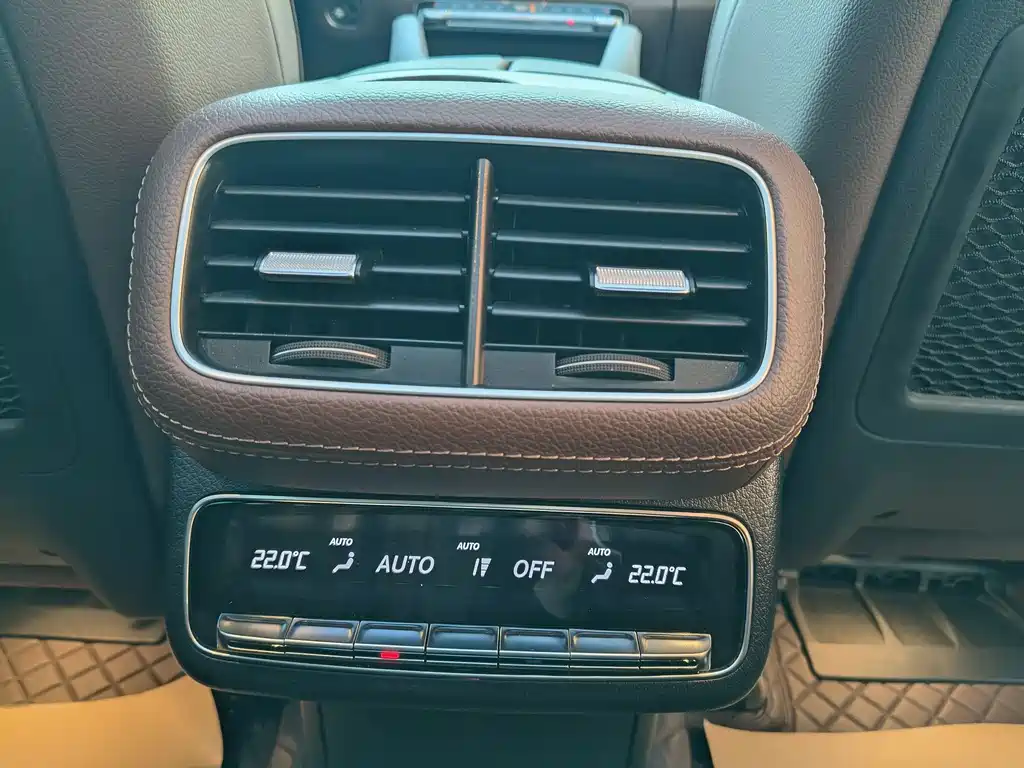 Mercedes-Benz Mercedes-Benz GLE 2024 GLE 450 4MATIC Dynamic Model 2024 - thumbnail 22