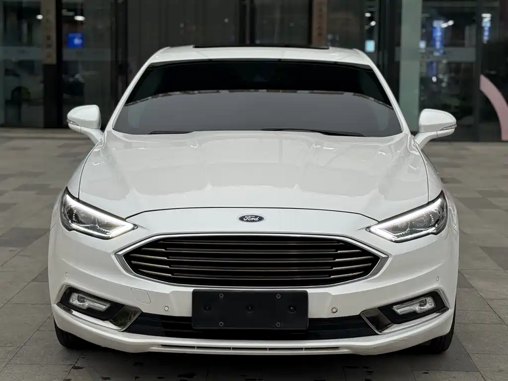 Ford Mondeo 2018 EcoBoost 200 Cognac Special Edition 2018 - thumbnail 2
