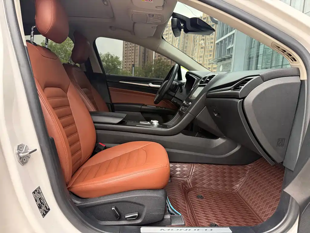 Ford Mondeo 2018 EcoBoost 200 Cognac Special Edition 2018 - thumbnail 8