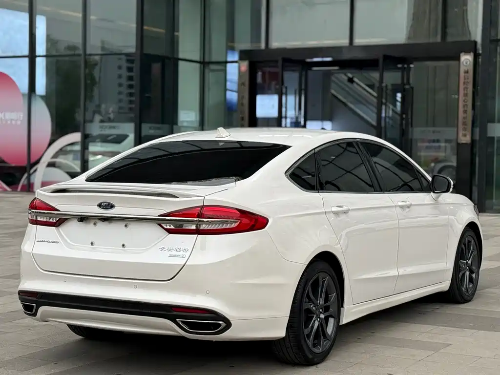 Ford Mondeo 2018 EcoBoost 200 Cognac Special Edition 2018 - thumbnail 11