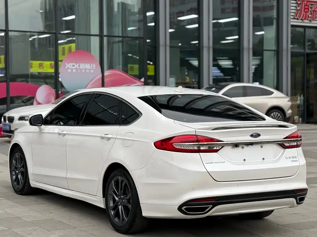 Ford Mondeo 2018 EcoBoost 200 Cognac Special Edition 2018 - thumbnail 13